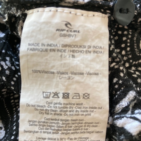 Rip Curl Black Print Boho Drawstring Waist Blouse Size Large - Picture 11 of 11